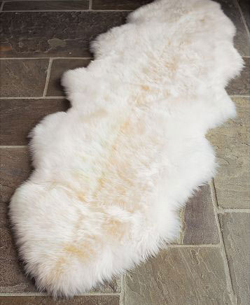 home-cozy-sheepskin-rug