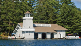 wisconsin-weekend-Boat-House