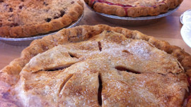 dining-Hoosier-Mama-pies