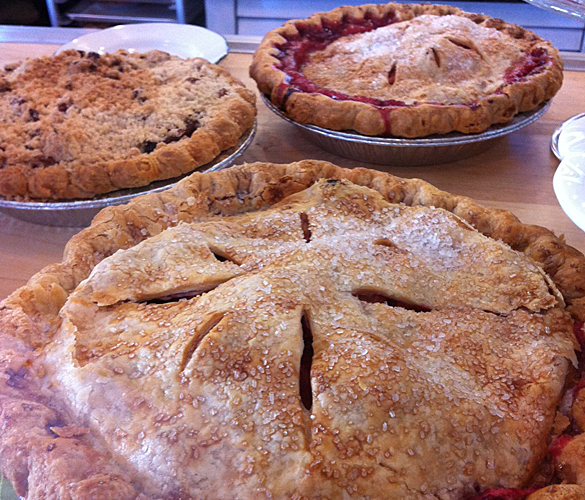 dining-Hoosier-Mama-pies