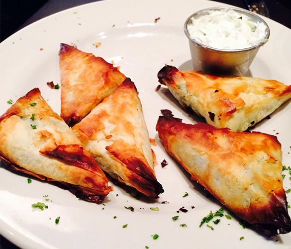 dining-Valley-Lodge-spanakopita
