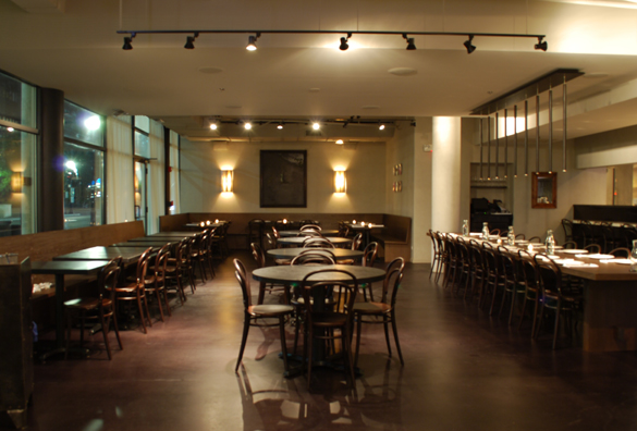 dining: Boltwood interior