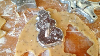 Anise Seed Holiday Cookies | makeitbetter.net