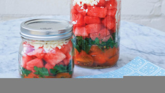 recipes-mason-jar-salads