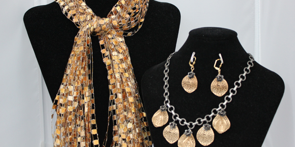 5Things-Illinois-Holocaust-Museum-Holiday-Bazaar