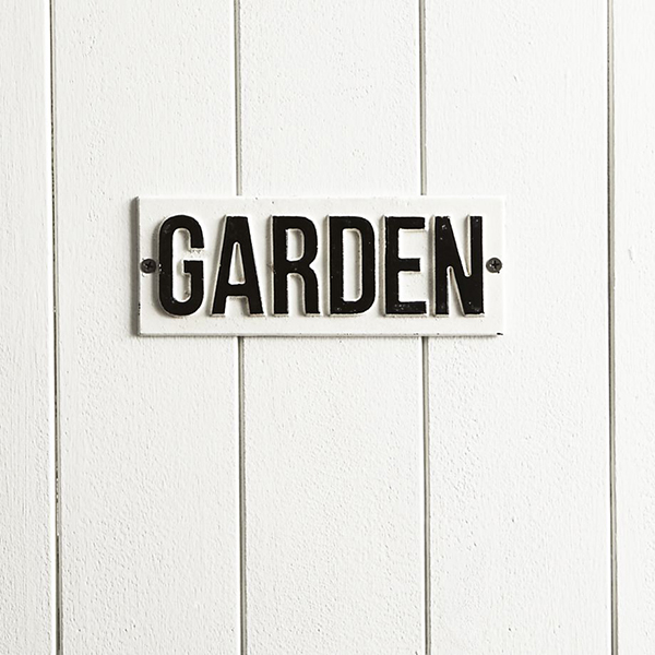 Home_Garden_Accessories_Sign