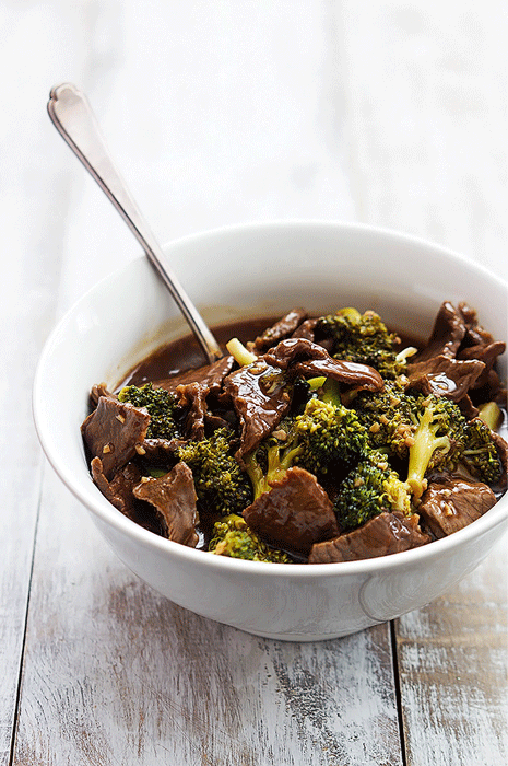 Crème de la Crumb's Slow Cooker Broccoli Beef