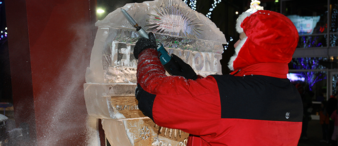 Ice Carving Competition in Rosemont