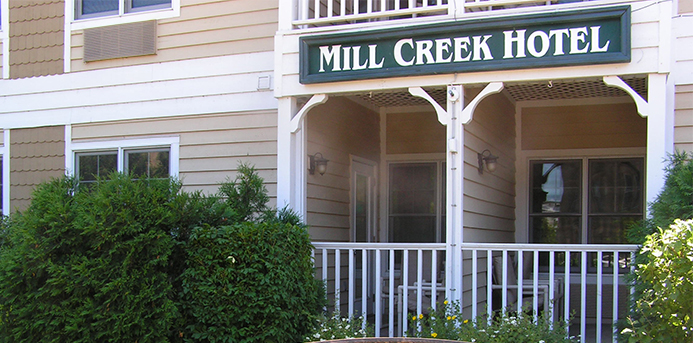 Mill Creek Hotel in Lake Geneva