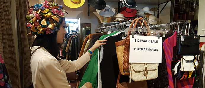 5-Things-to-Do-in-Chicago-Wicker-Park-Bucktown-Summer-Sidewalk-Sales