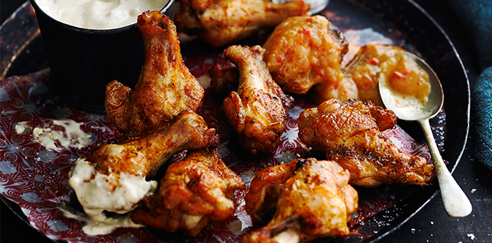 "Cooking With Beer" by Mark Dredge: Beer Hot Wings