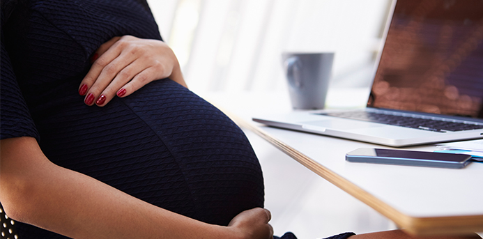 Working While Pregnant: 7 Tips for a Happy and Healthy Pregnancy