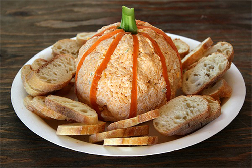Halloween Recipes: Pumpkin Cheese Ball from Recipe Girl