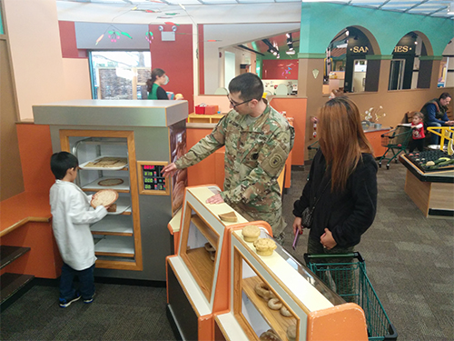 Kohl Children's Museum: Play Attention