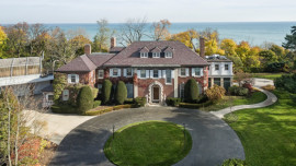 Gorgeous Waterfront Homes