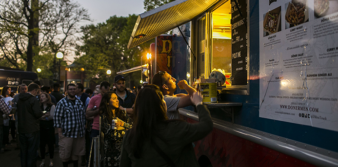 Food Truck Social at Lincoln Park Zoo