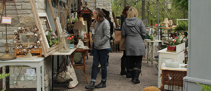 Vintage Market at The Grove