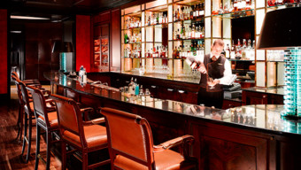 Best of 2017, Travel: The Peninsula Chicago bar