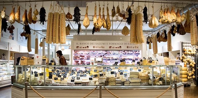 8 of Chicago’s Best International Food Markets: Eataly