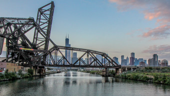 Chicago River tour by Metropolitan Planning Council