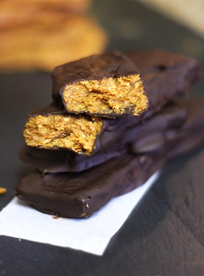 Halloween candy: Healthier Homemade Butterfingers from Detoxinista