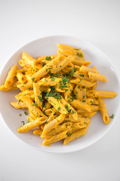 squash recipes: Butternut Squash Mac and Cheese from Simple Vegan Blog