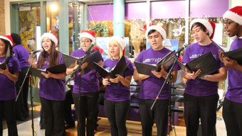 7 Ways to Give Back With Local Organizations This Season