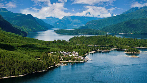 eco-friendly resorts: Sonora Resort, Discovery Islands, British Columbia