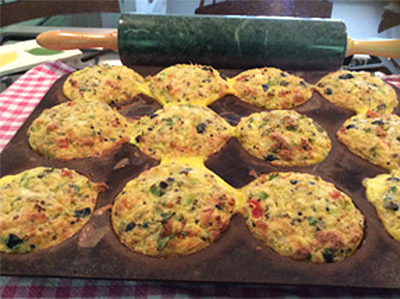 healthy lunches: KC Wright's Southwestern Black Bean and Quinoa Quiche Cups