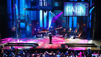 Better Makers: Chicago Shakespeare Theater Honors Key Philanthropists and Actors