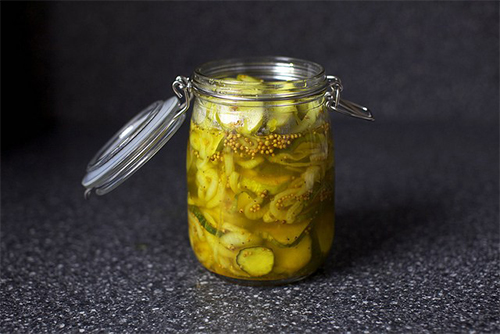 Pickled Vegetables: Smitten Kitchen’s Bread and Butter Pickles
