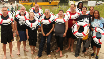 Better Makers: Illinois Politicians Come Together for Jump in Chicago River