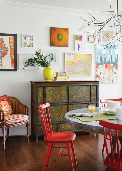Chicago bungalow: gallery wall