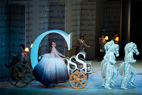 Things to Do in Chicago This December: "Cendrillon" at Lyric Opera