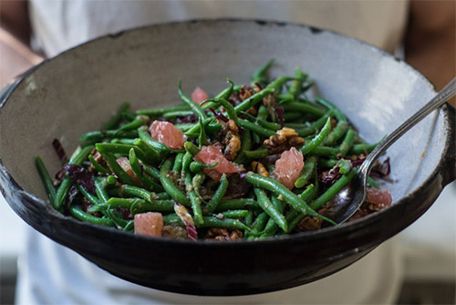 Vegetable Side Dishes for Thanksgiving: Pomelo Green Beans from 101 Cookbooks