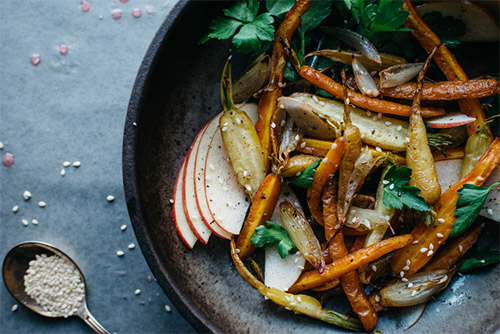 Vegetable Side Dishes for Thanksgiving: Fennel-Roasted Carrot + Shallot Salad with Shaved Apples from Dolly and Oatmeal