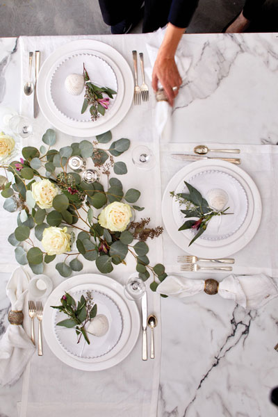 tablescapes: Hudson Grace FarmHouse Urban Table setting