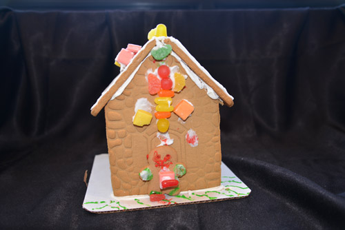 Vote for Your Favorite 2018 Gingerbread House for Charity: 3
