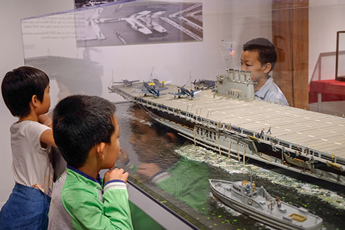 chicago museums: Kellogg Fairbank, Chicago Maritime Museum, USS Wolverine