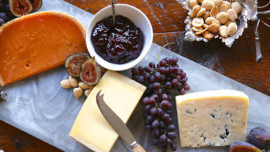 How to Build the Perfect Cheese Platter | makeitbetter.net