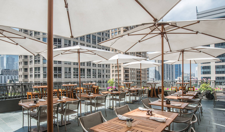 Rooftop Restaurants Chicago: NoMI Garden