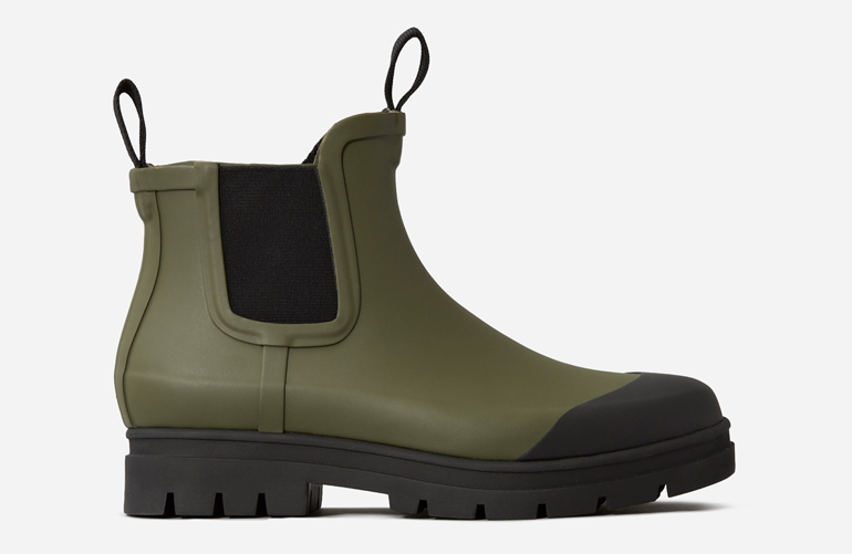 Fall Boots: Everlane The Rain Boot in Surplus
