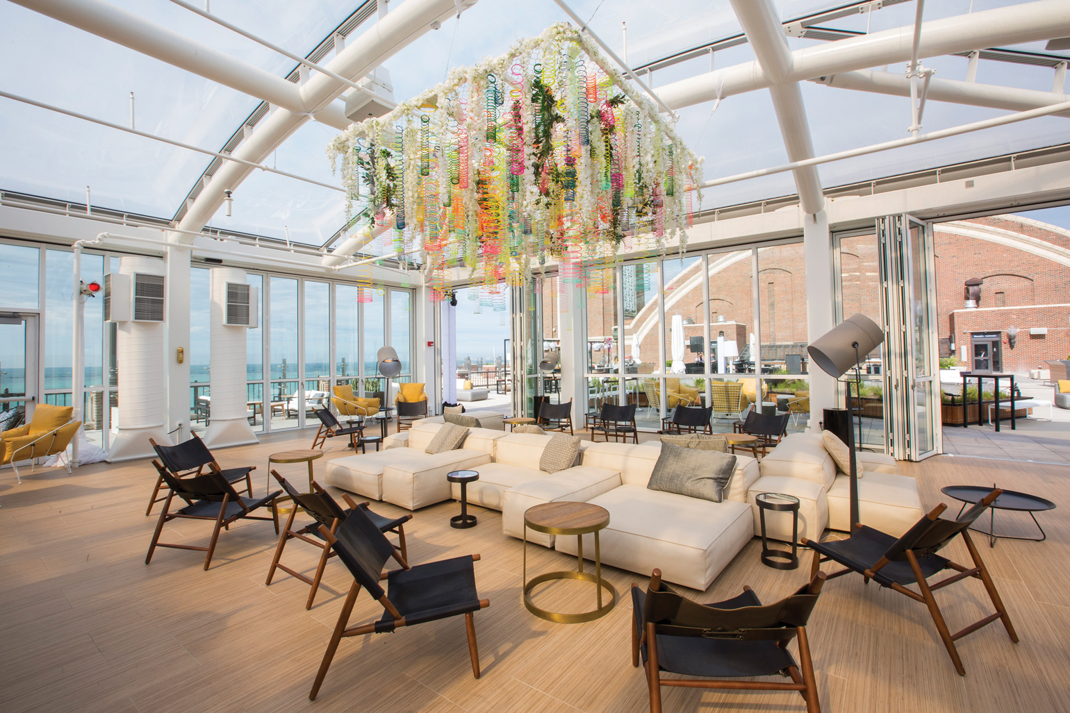 Biggest Rooftop Bar in America, Plus More New Chicago Restaurants