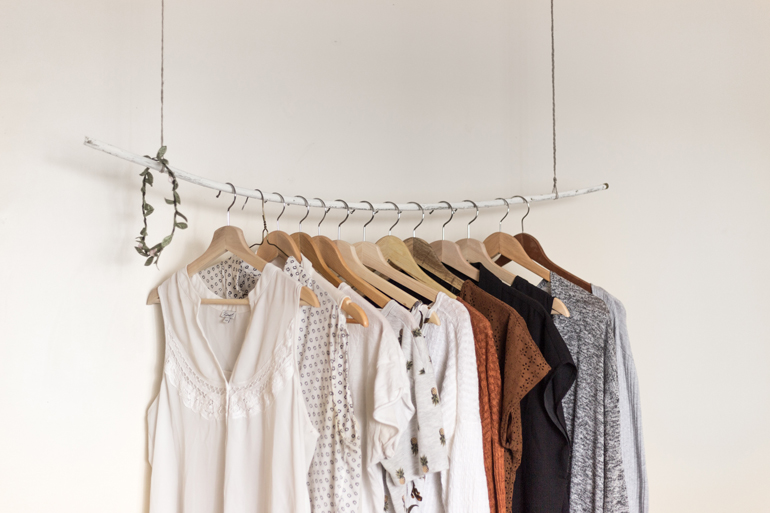minimalism closet