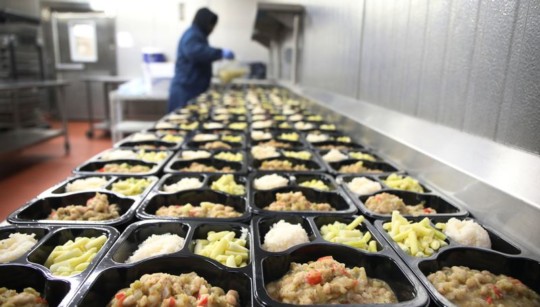 Greater Food Depository Chicago Tribune News