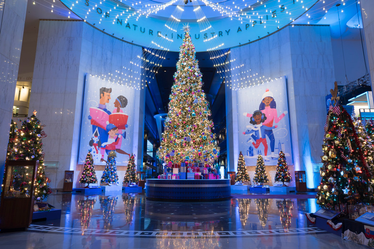 Museum of Science and Industry: Christmas Around the World and Holidays of Light