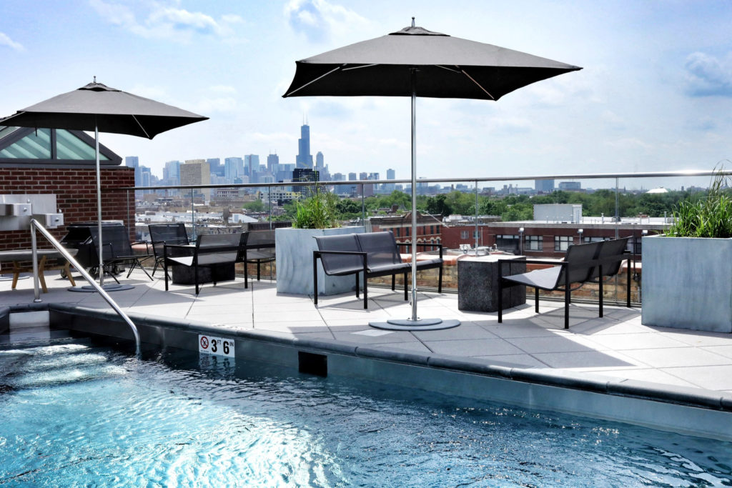 The Robley chicago rooftop restaurant