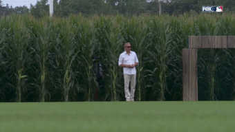 Kevin Costner Field of Dreams Game