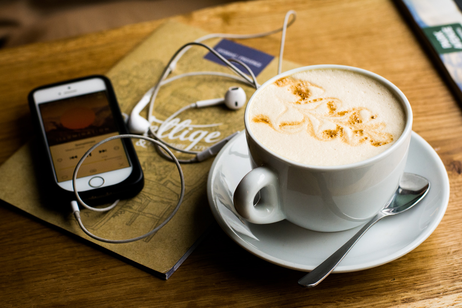 5 of the Best Audiobooks to Put on Your Must-Listen List