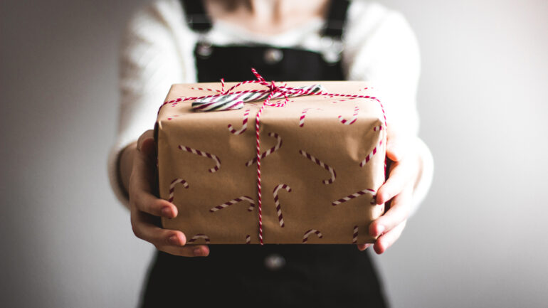 Holiday Stress: 7 Stressful Holiday Situations Solved by Therapists